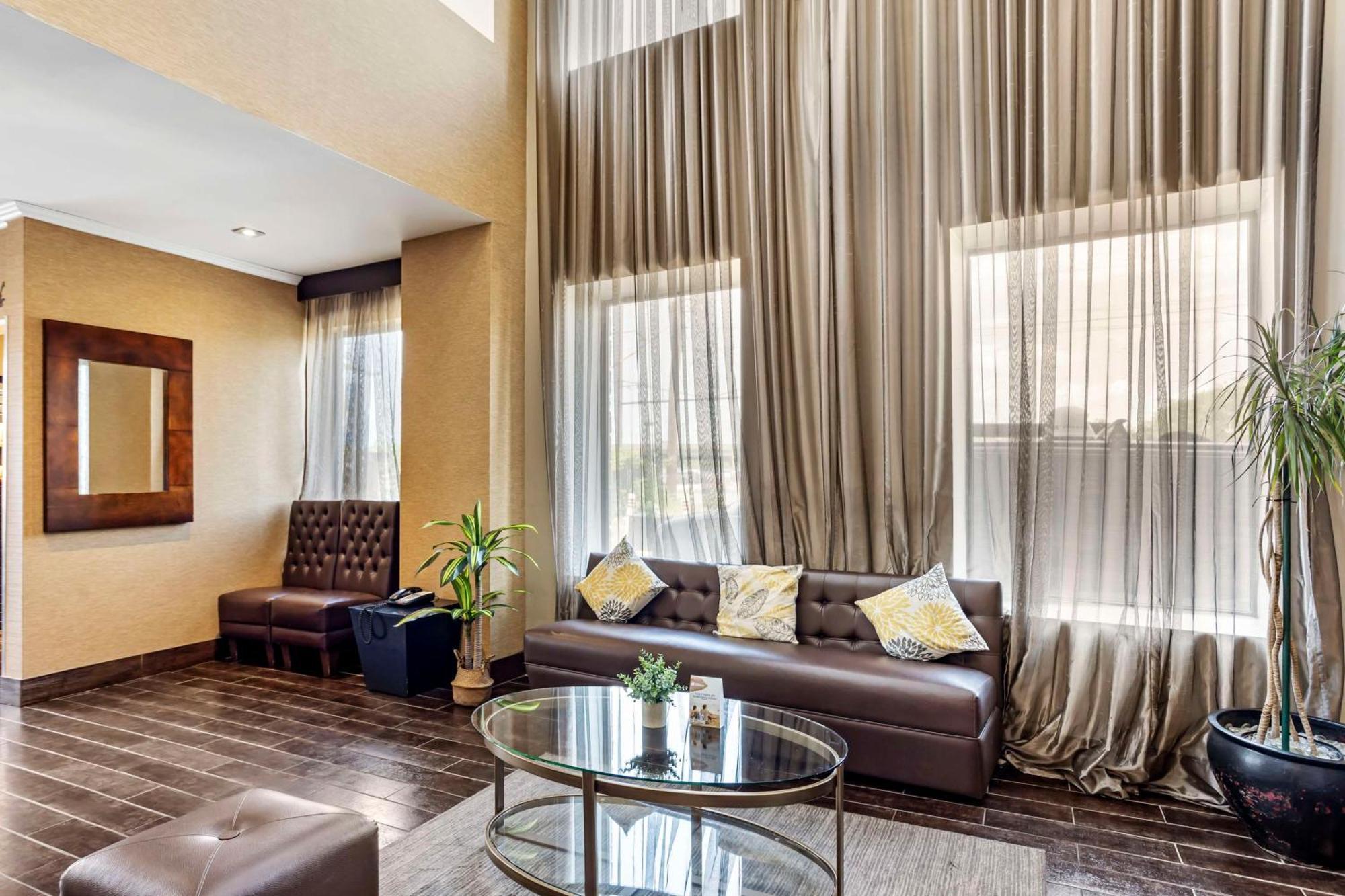 Best Western Plus Newark Airport West Ngoại thất bức ảnh